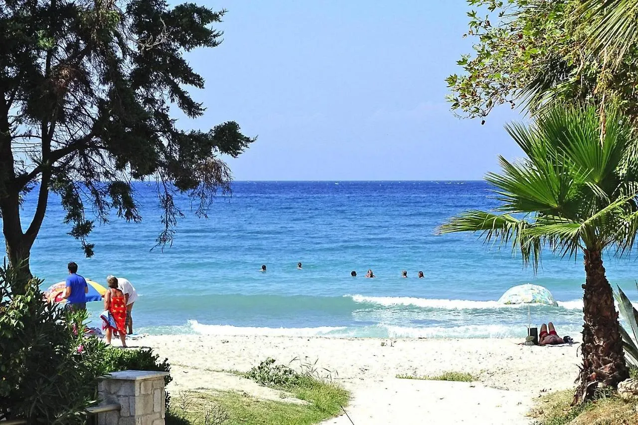 Apartment In Fourka By The Sea